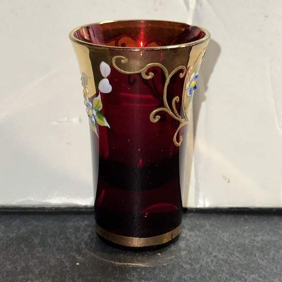 Vintage set of 6 Small Bohemian Venetian Ruby Red And Gold Glasses shot glasses - Picture 6 of 7